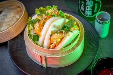Crispy King Prawns Gua Bao