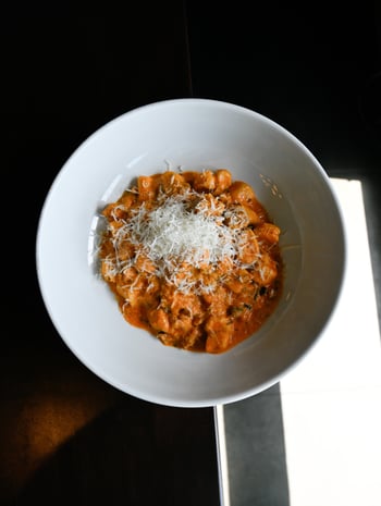 Three dining rooms. One kitchen philosophy. Whether you’re on Beach Drive in St. Pete, settling into Midtown Tampa, or staying close to home in Bexley — BellaBrava is the same promise each time: handcrafted pasta, stone-fired pizzas, an Italian wine list that rewards exploration, and a room that feels like the night was made for this. Benvenuti.

📸: Four Cheese Gnocchi

#bellabrava #tampabay #stpete #tamparestaurants #bexley italianfood