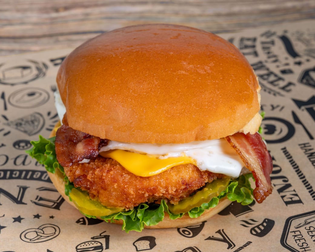 Crispy Bacon Burger 🍔2x1