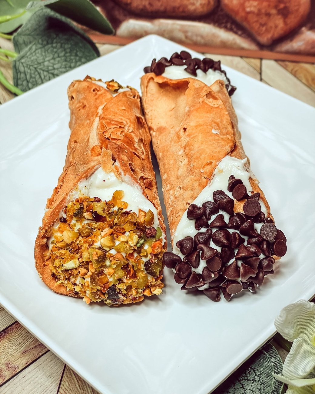 Cannoli-Large