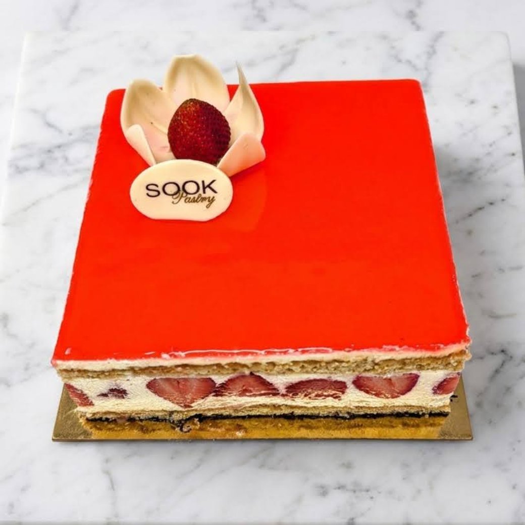 Fraisier Cake (Fri, Sat, Sun only)