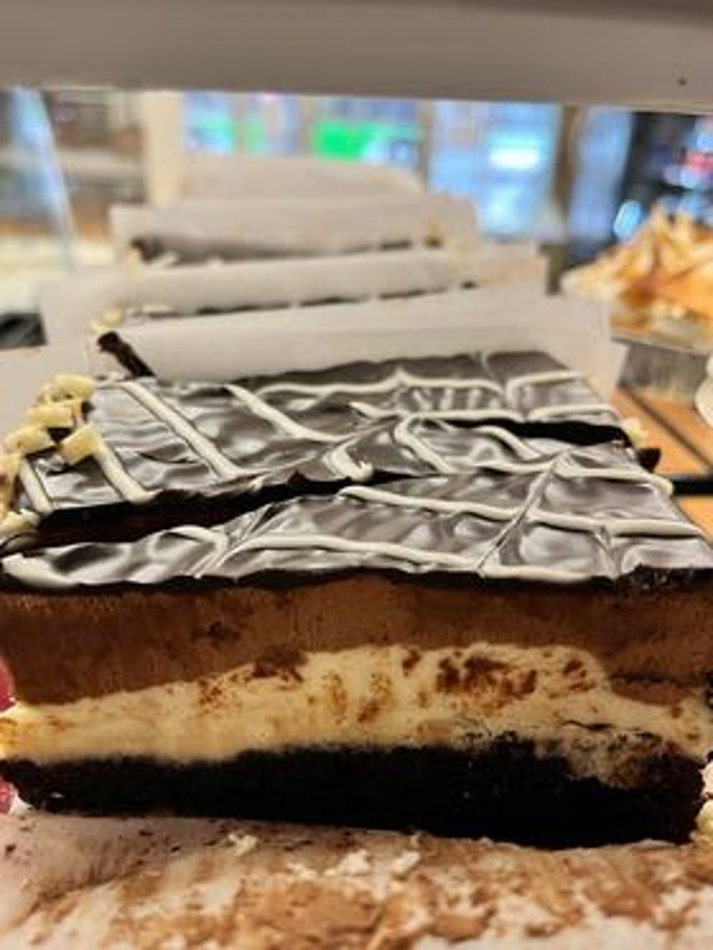 Royal chocolate truffle cake 