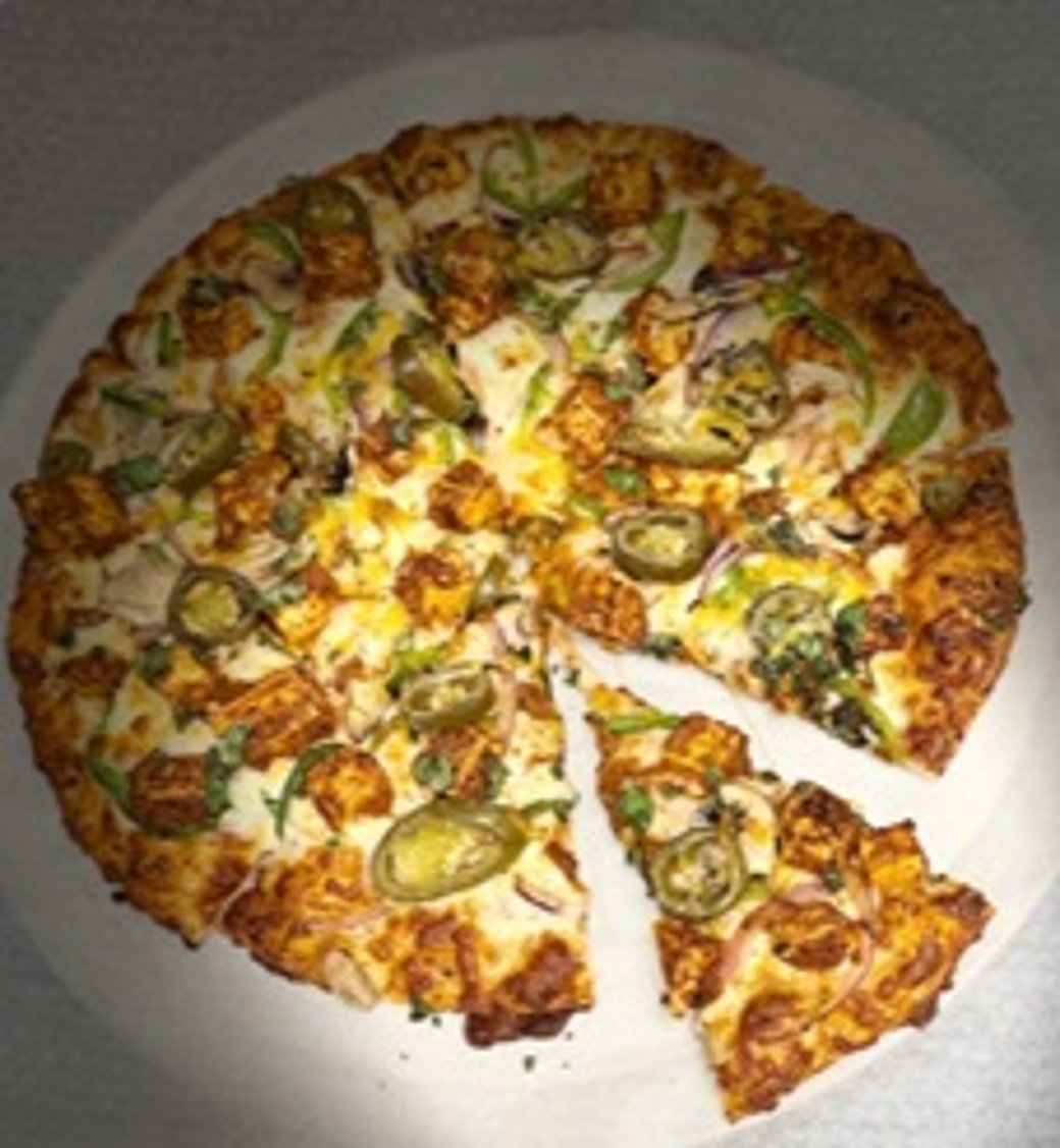 Butter Chicken Pizza