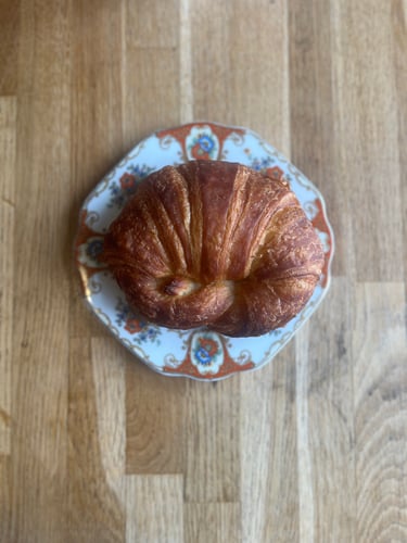 Croissant , shop product