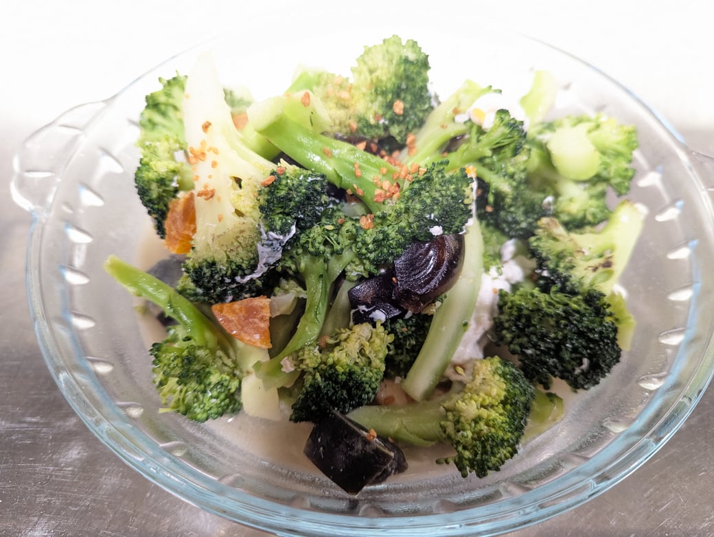 金銀蛋浸時菜 / Scrambled Eggs with Mixed Vegetables