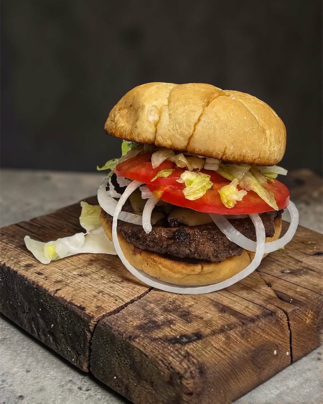 DeCosmo Signature Burger