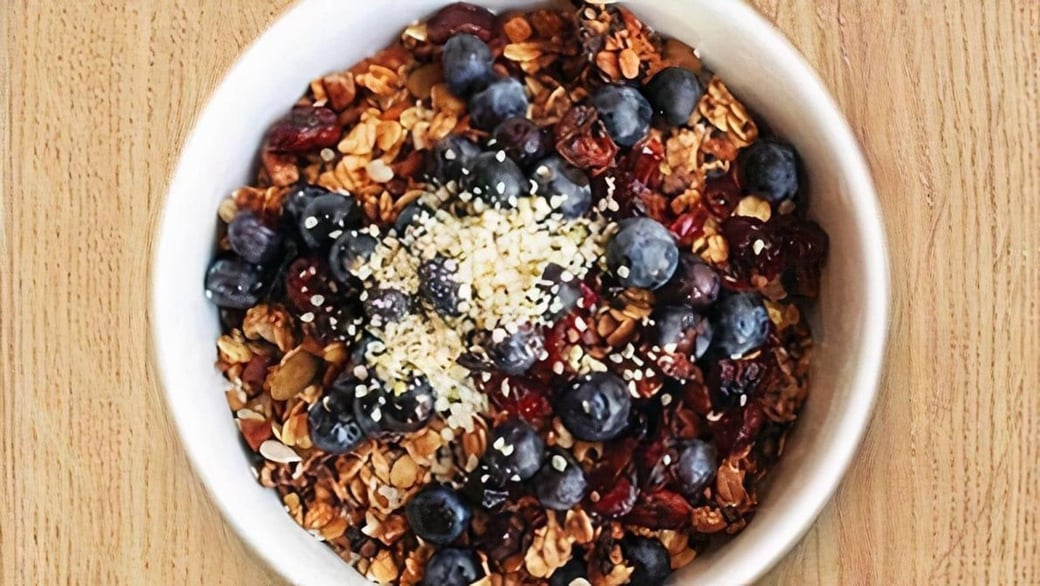 House Granola (13g protein, 11g fibre)