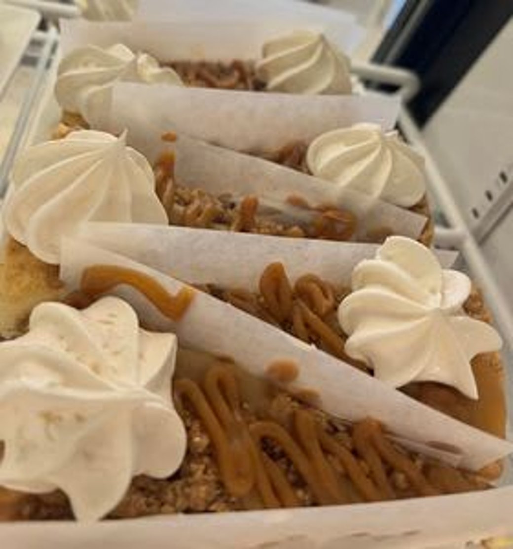 Apple Caramel cheesecake 