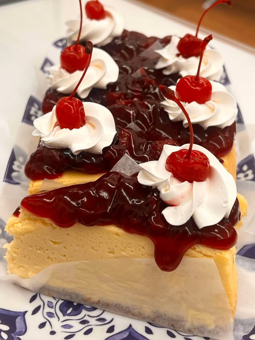 Cherry  cheesecake 