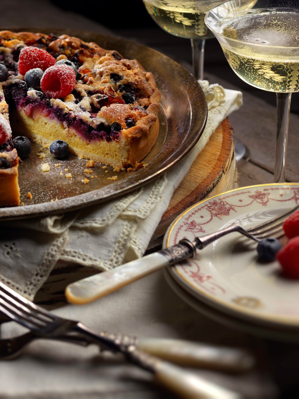 Apple and Blueberry Crumble