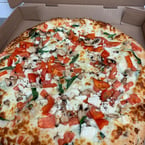 Our specialty pizzas though 🤌🤌
Try the Alla Albanese today for only $16.99 🤤

Order online at www.albapizzeria.ca or call us at 705-740-7595.