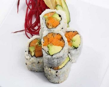 Yam & Avocado Maki (6)