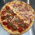 We arent sure how, but our customer creations just keep getting better and better! 
Create your own pizza 👌
Www.albapizzeria.ca order online or find us on Skip, Uber and DoorDash!! 
705-740-7595.