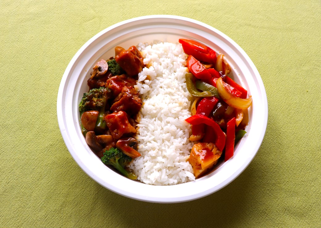 STIR FRIED TOFU WITH MUSHROOM AND BROCCOLI 