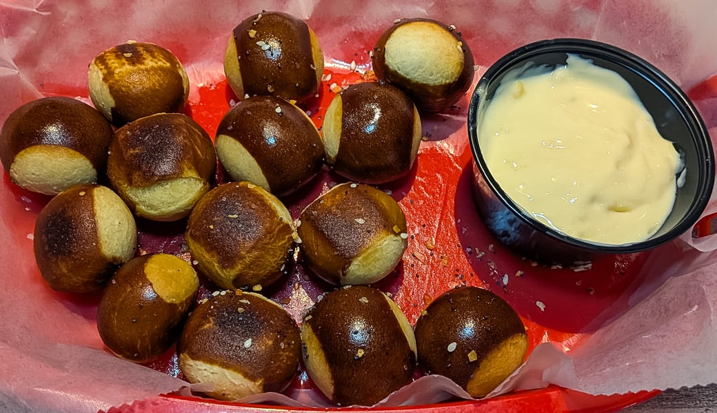 Pretzel Balls
