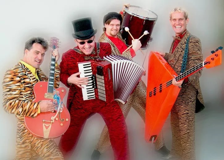 Igor & Red Elvises