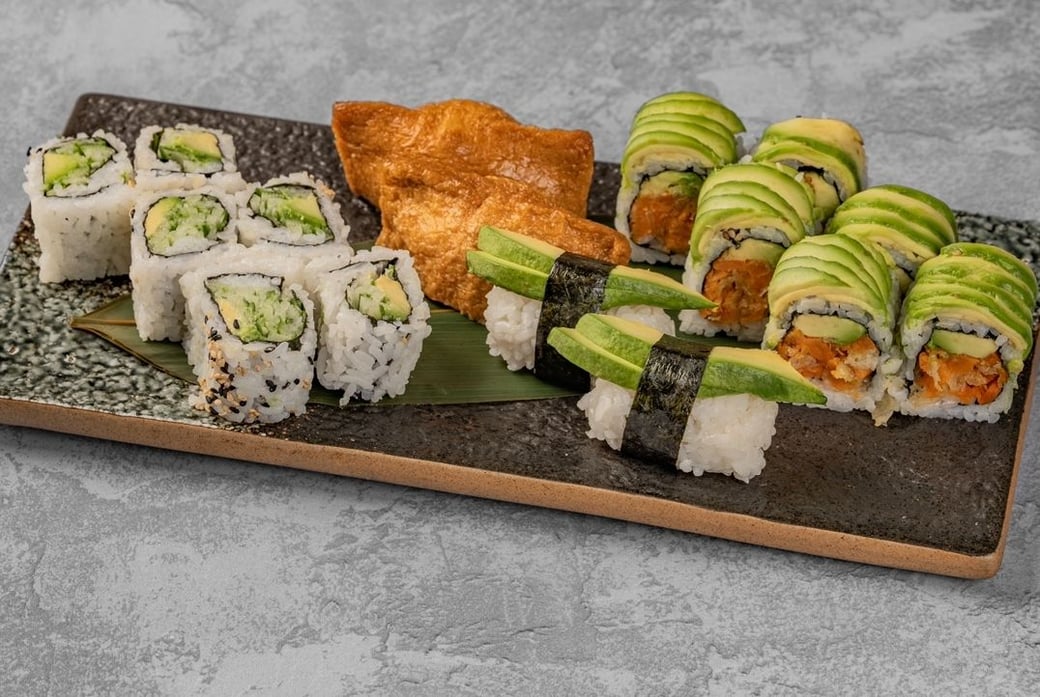 Premium Veg Sushi Set B (16pcs)