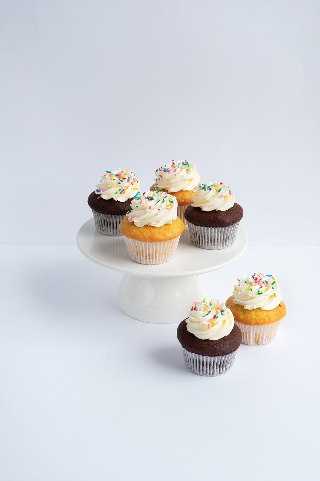 Heathers Kitchen Cupcakes (2 pack)