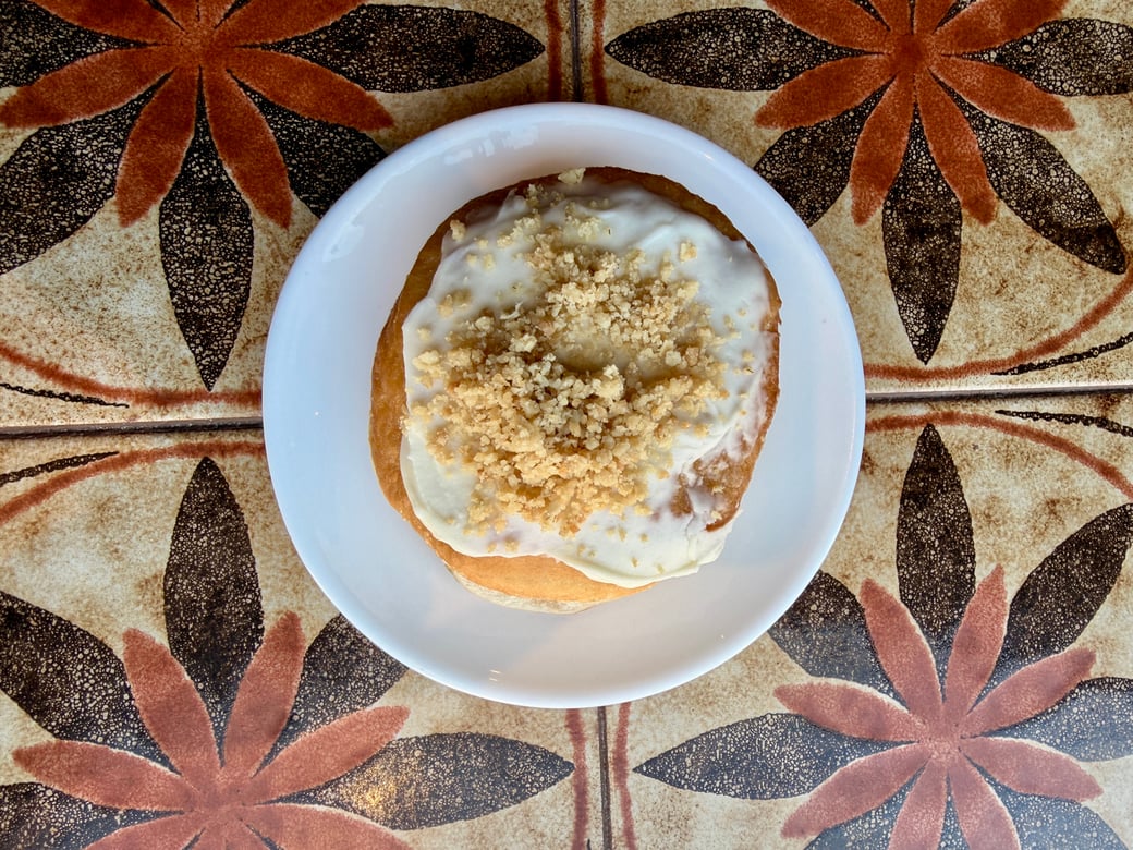 Apple Cream Cheese Crumble