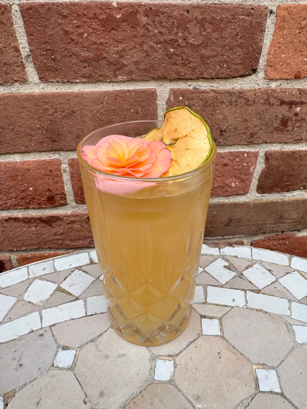 Apple Ginger Spritz