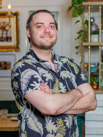 Jeff Kennes, Bar Manager