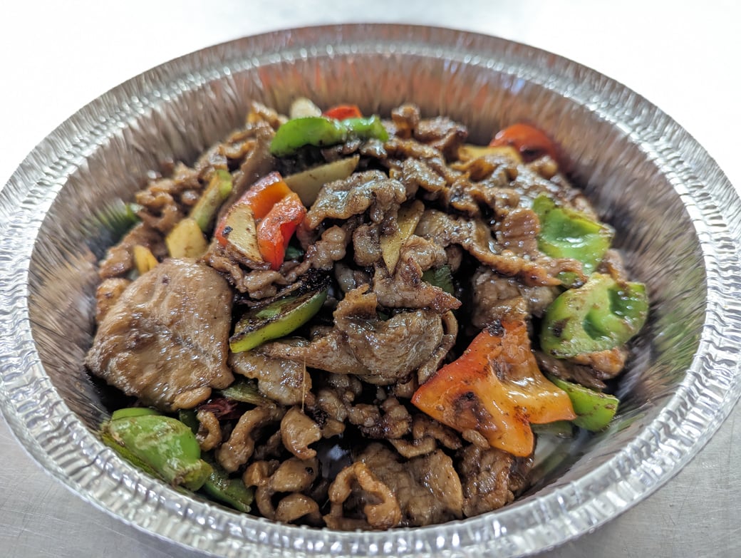 孜然羊肉 / Sauteed Lamb with Cumin