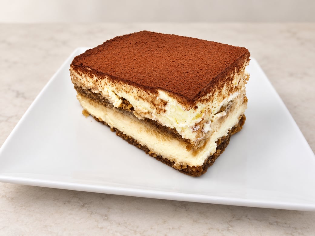 Tiramisu Pan  9-18 Slices