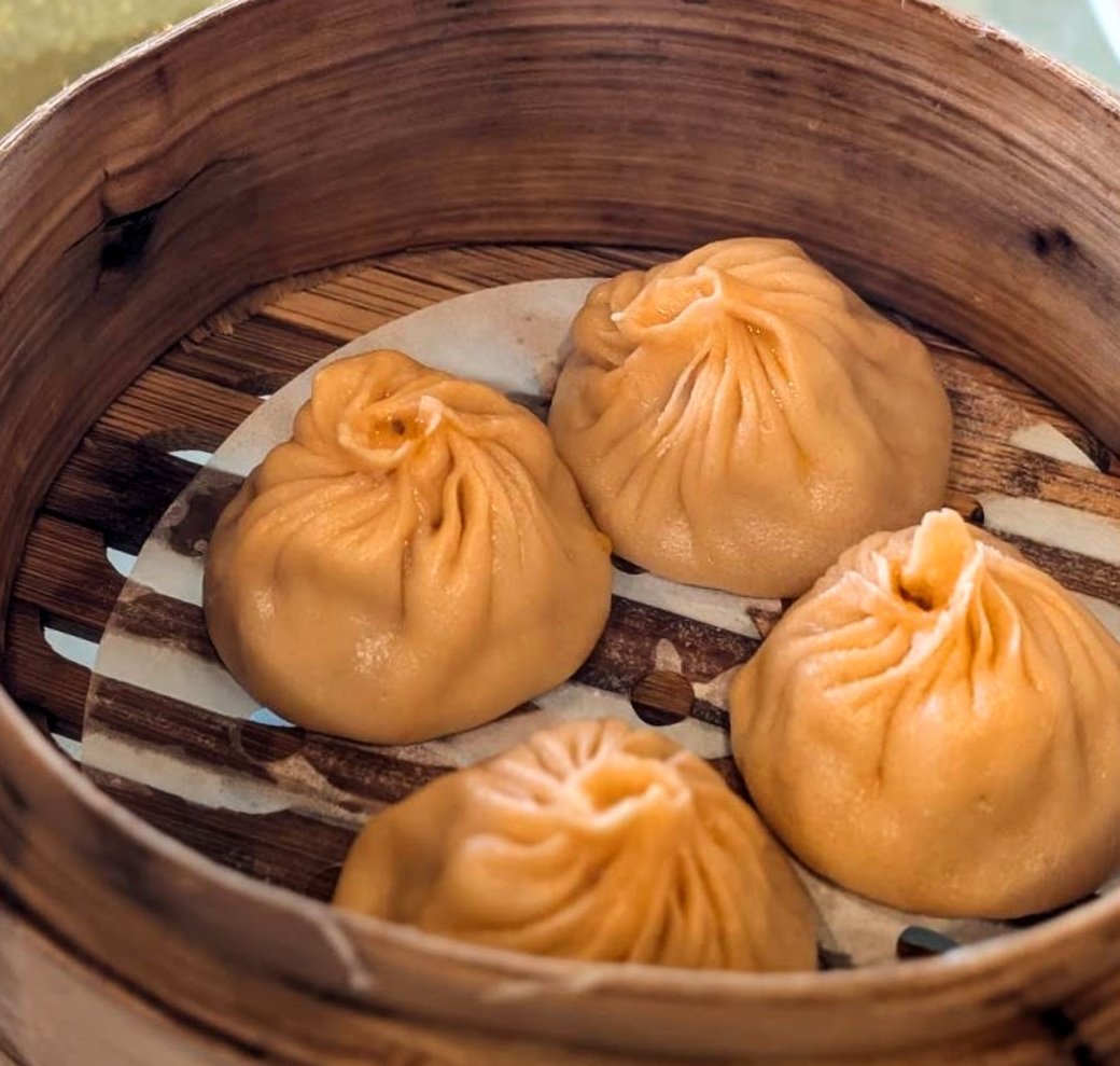 Szechuan Juicy Dumpling Shao Long Bao 麻辣小籠包
