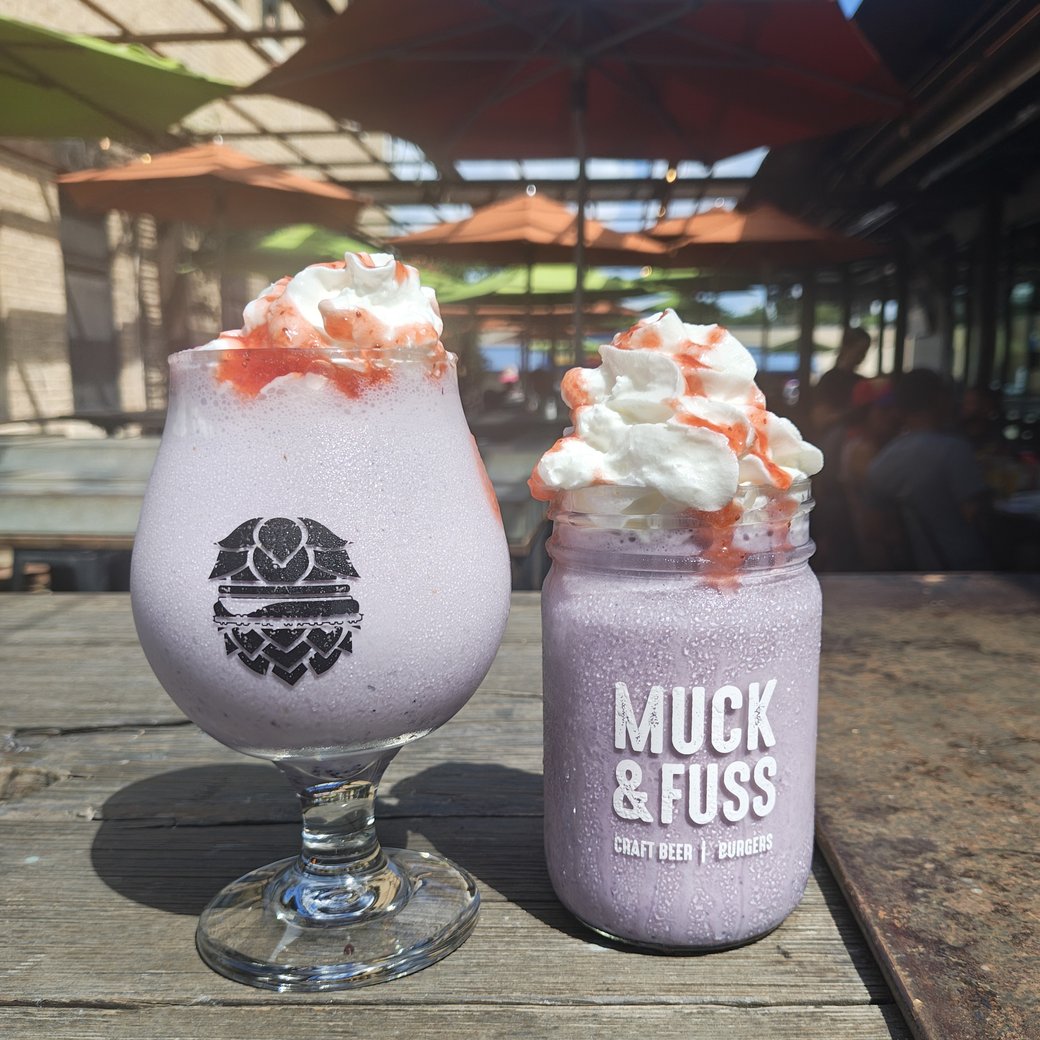 Don't Be Blue-berry milkshake