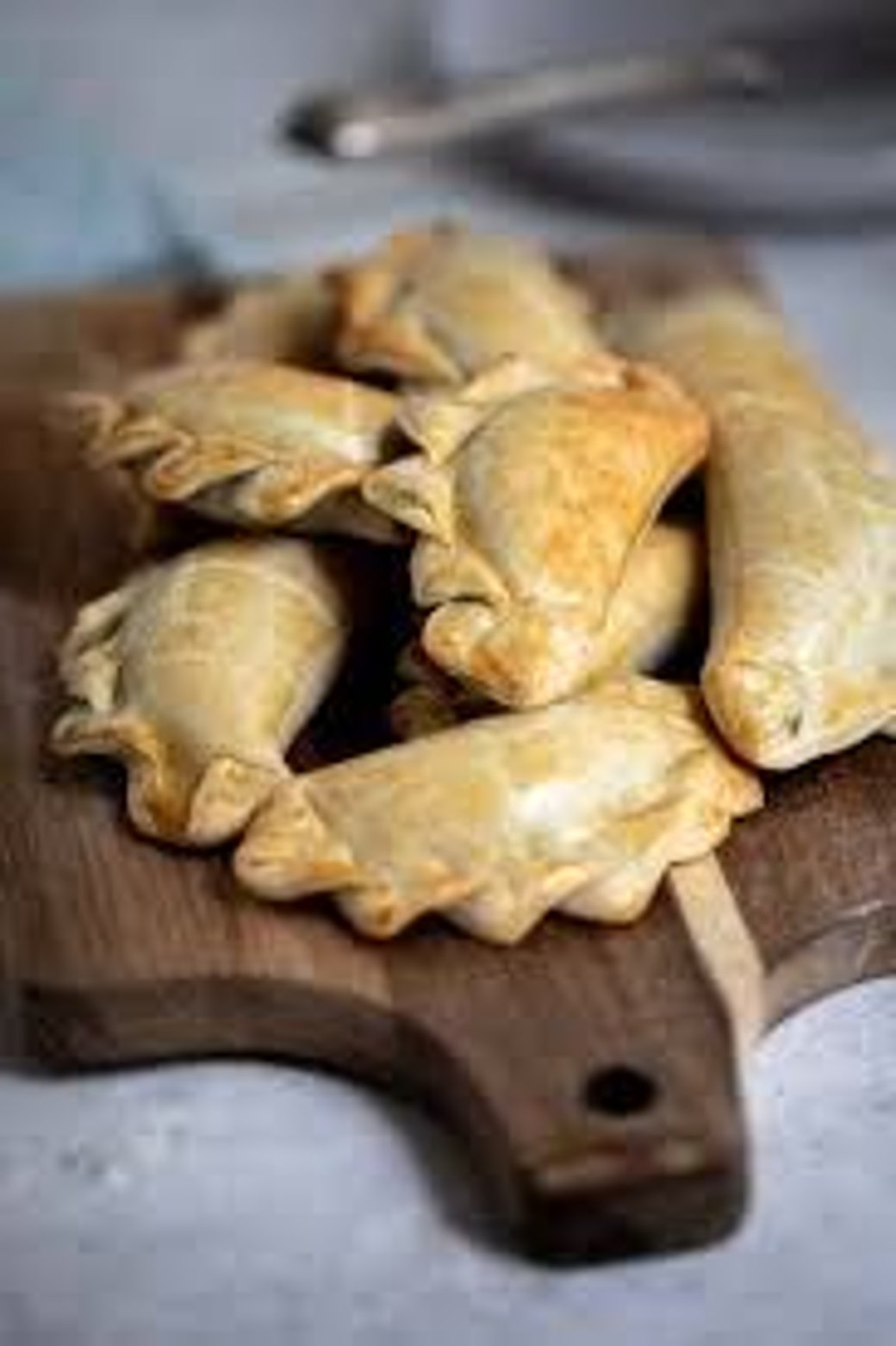 Cheese & Spinach Empanada