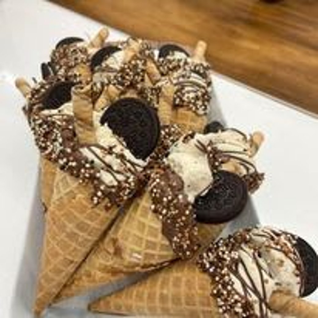 Oreo Stuffed Cheesecake waffle Cones