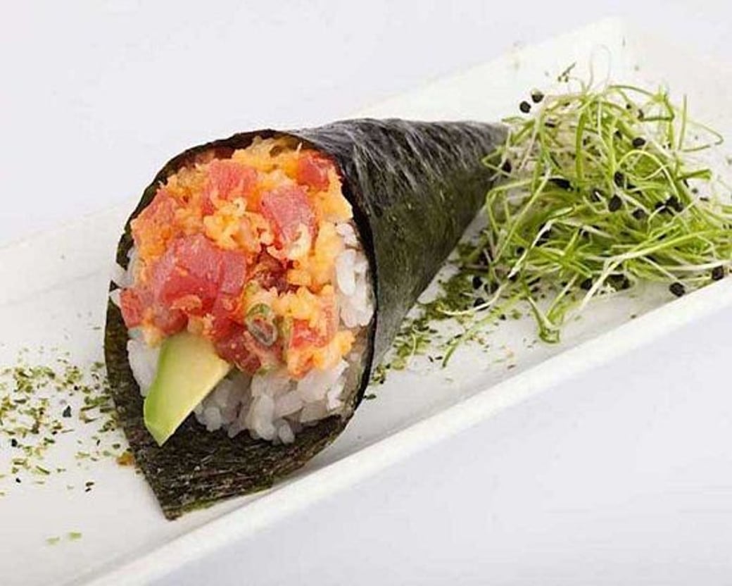 Spicy Handroll Set B (4pcs)