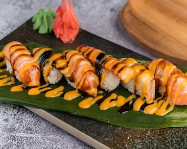 Hot Fire Torched BBQ Eel Sushi (2)