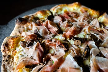 Father's Day weekend calls for good food and better company. Bring dad in for fresh Italian flavors, handcrafted cocktails, and a table built for sitting around longer than planned. We'll take care of the rest.

📸:Alto Adige 

#bellabrava #fathersdayweekend #tampabay #italianfood #stpeteeats #familytable