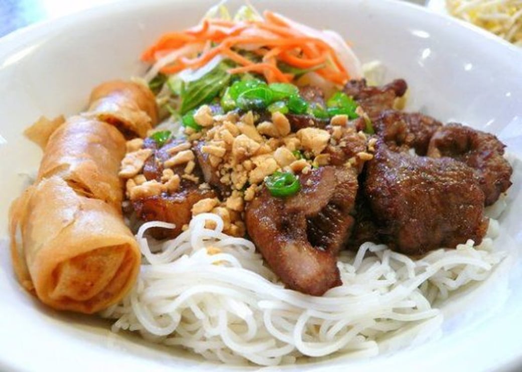 G2. Grilled Chicken or Beef + Spring Rolls