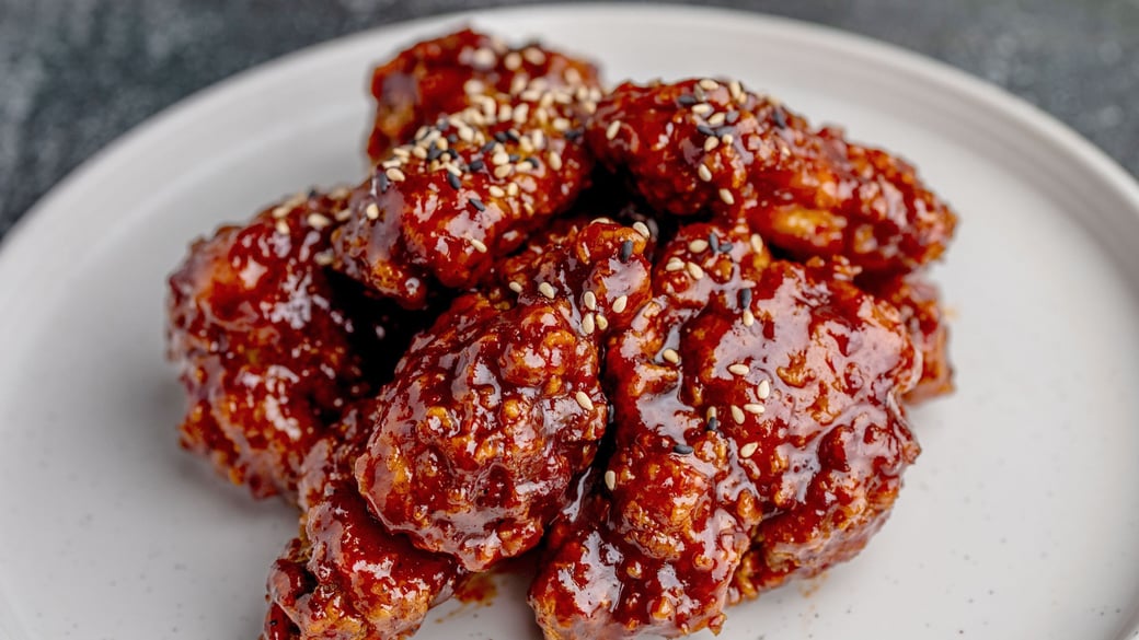 Korean Sweet & Tangy Chicken Wings (6 pcs)