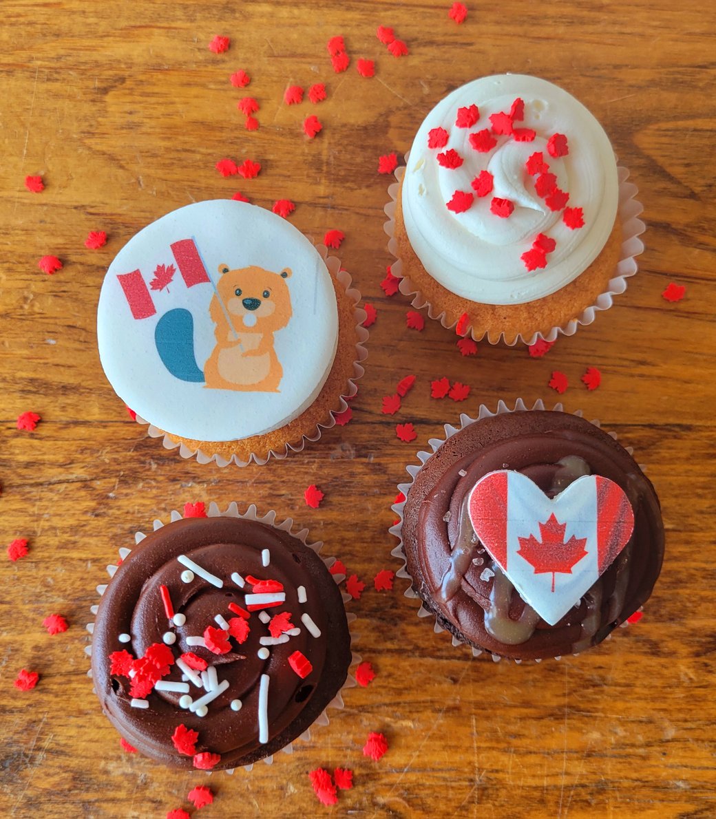 Canada Day cupcakes
