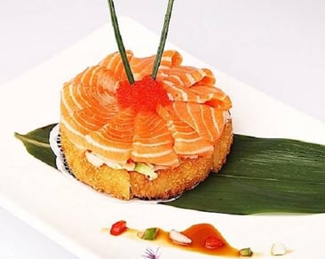 Fresh Salmon Pizza (6)