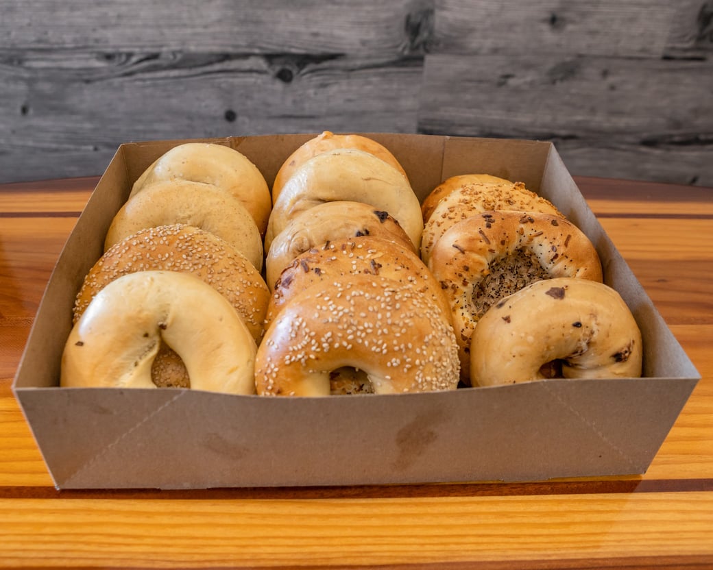 Baker's Dozen Bagels
