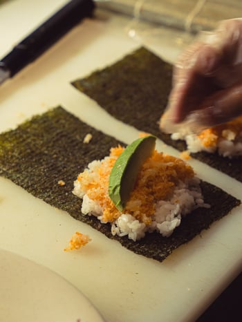 Experience the art of the sushi roll, perfected at Sushi Inn! 🍣✨

Visit our Linkin.bio for deliveries. 🚚 
•
•
•
•
#sushinn #sushi #japanese #torontofood #sushiroll #blogto