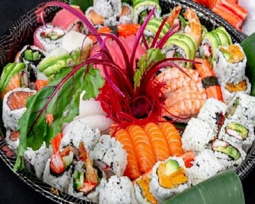 P4 - Deluxe Makimono Party Tray (58pcs)