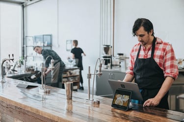 HIRING FOR RESTAURANTS: HOW TO HIRE THE RIGHT PEOPLE FAST