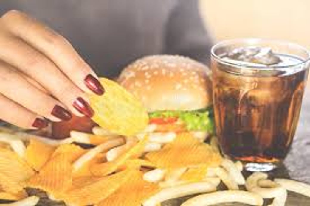 Lunch Chicken Burger Combo