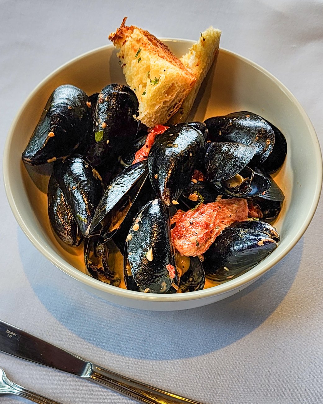 MEDITERRANEAN MUSSELS