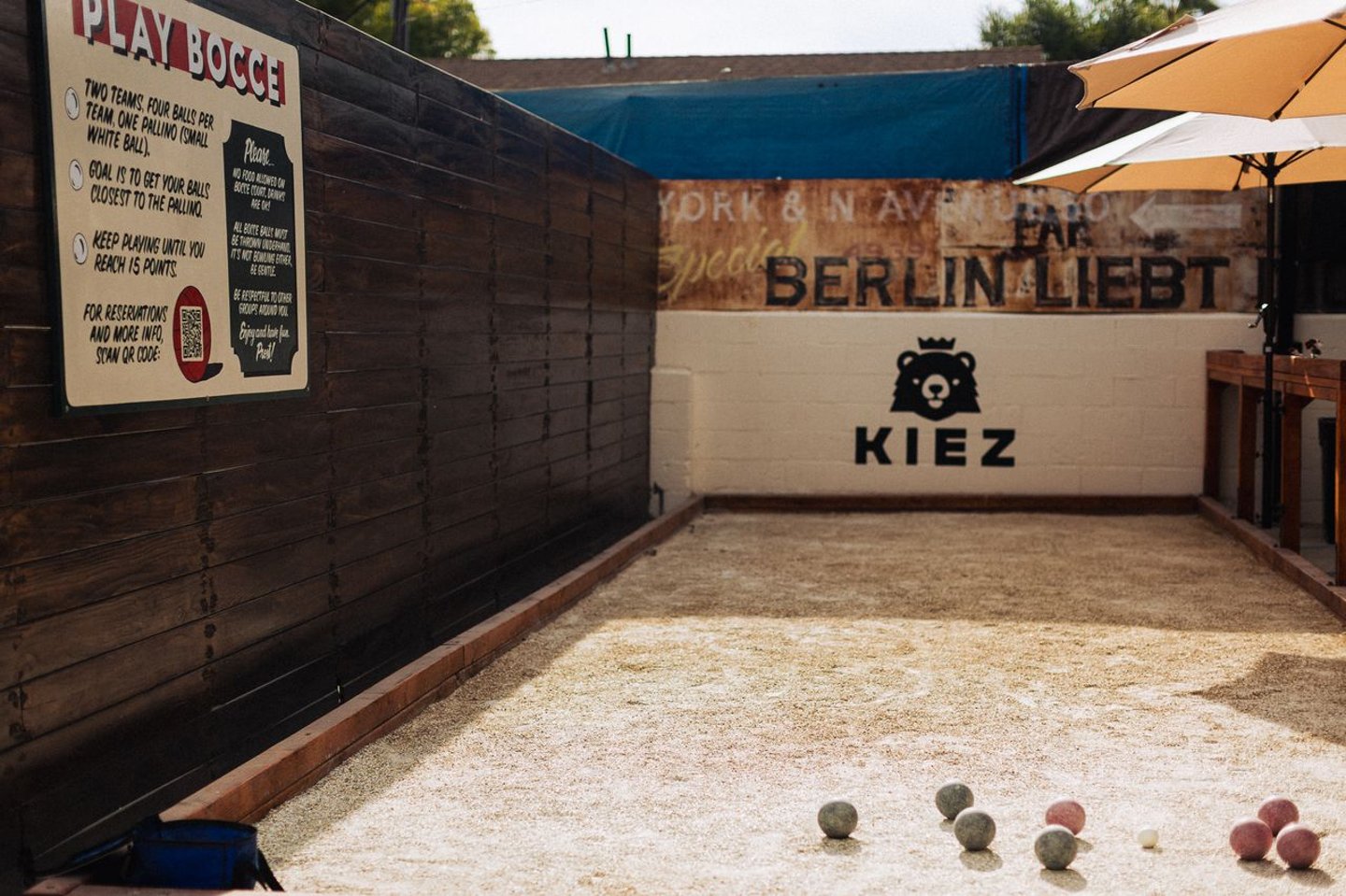 Decoration image without any essential information