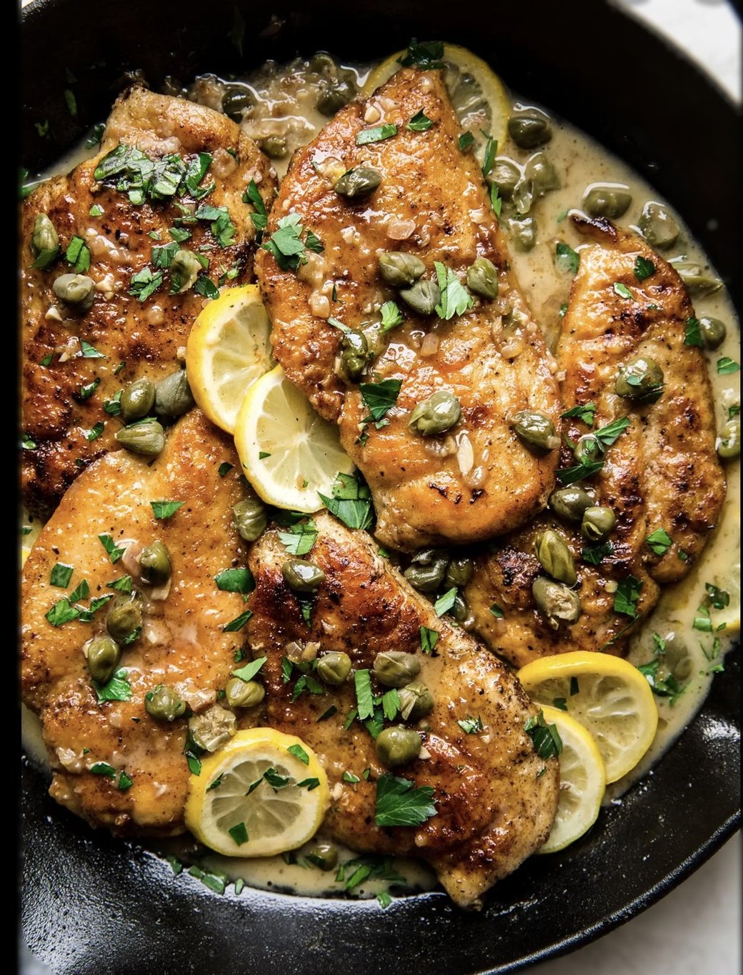 <p><strong>CHICKEN PICCATA</strong></p>