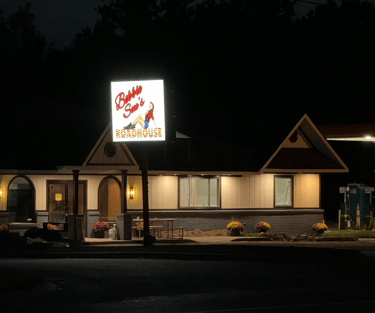 Welcome to Bobbie Sue’s Roadhouse – Where Flavor Meets Fun!