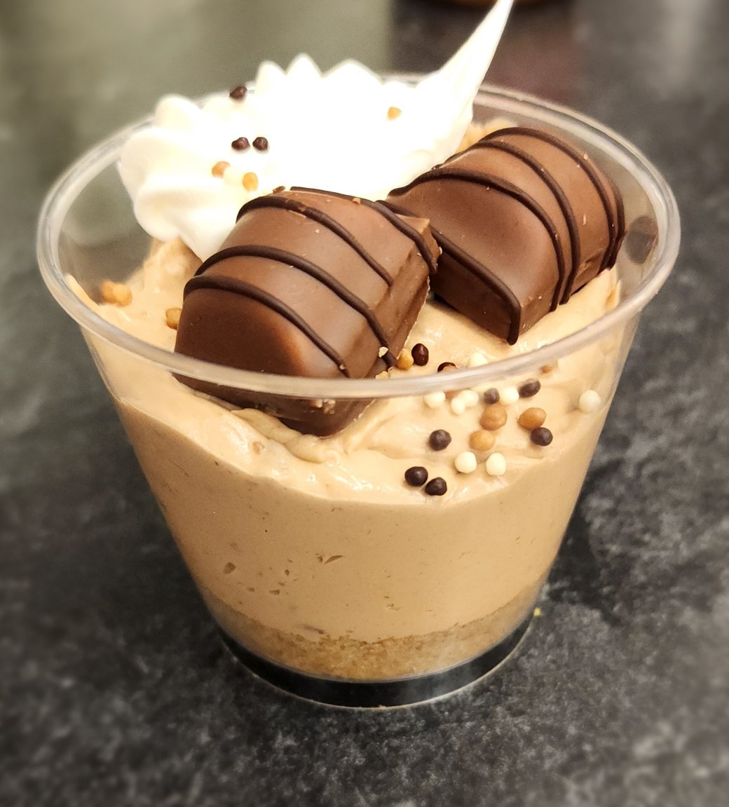 Bueno Cheesecake cups