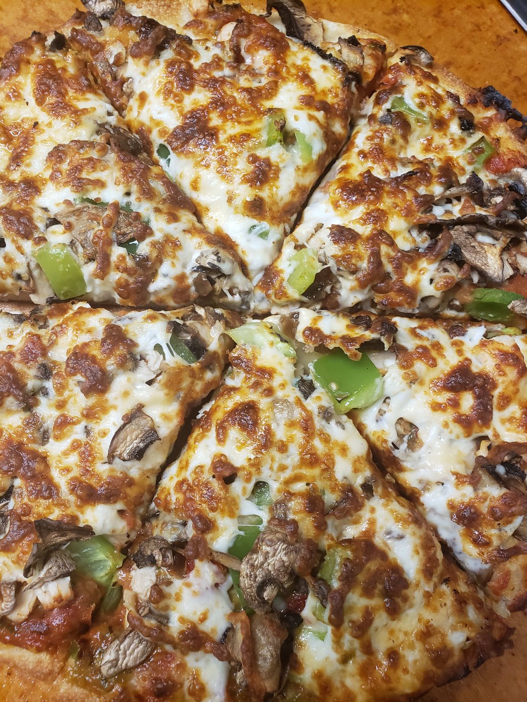 Pesto Chicken Pizza (Large)