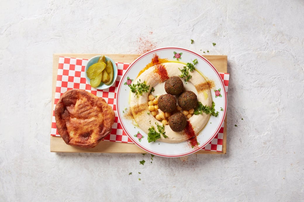 Falafel Hummus